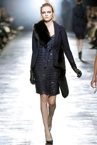 Look 28